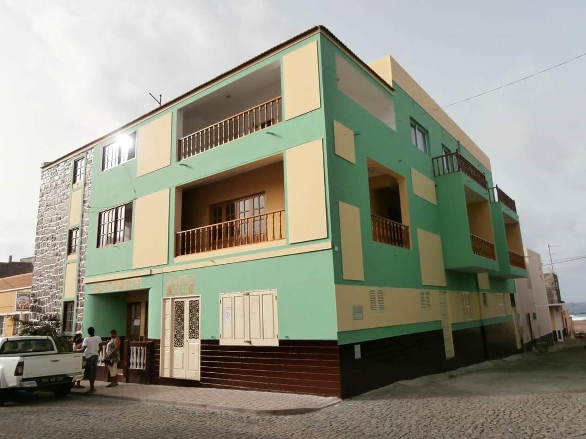 Residencial Vitoria Hotel Ponta Do Sol Exterior photo