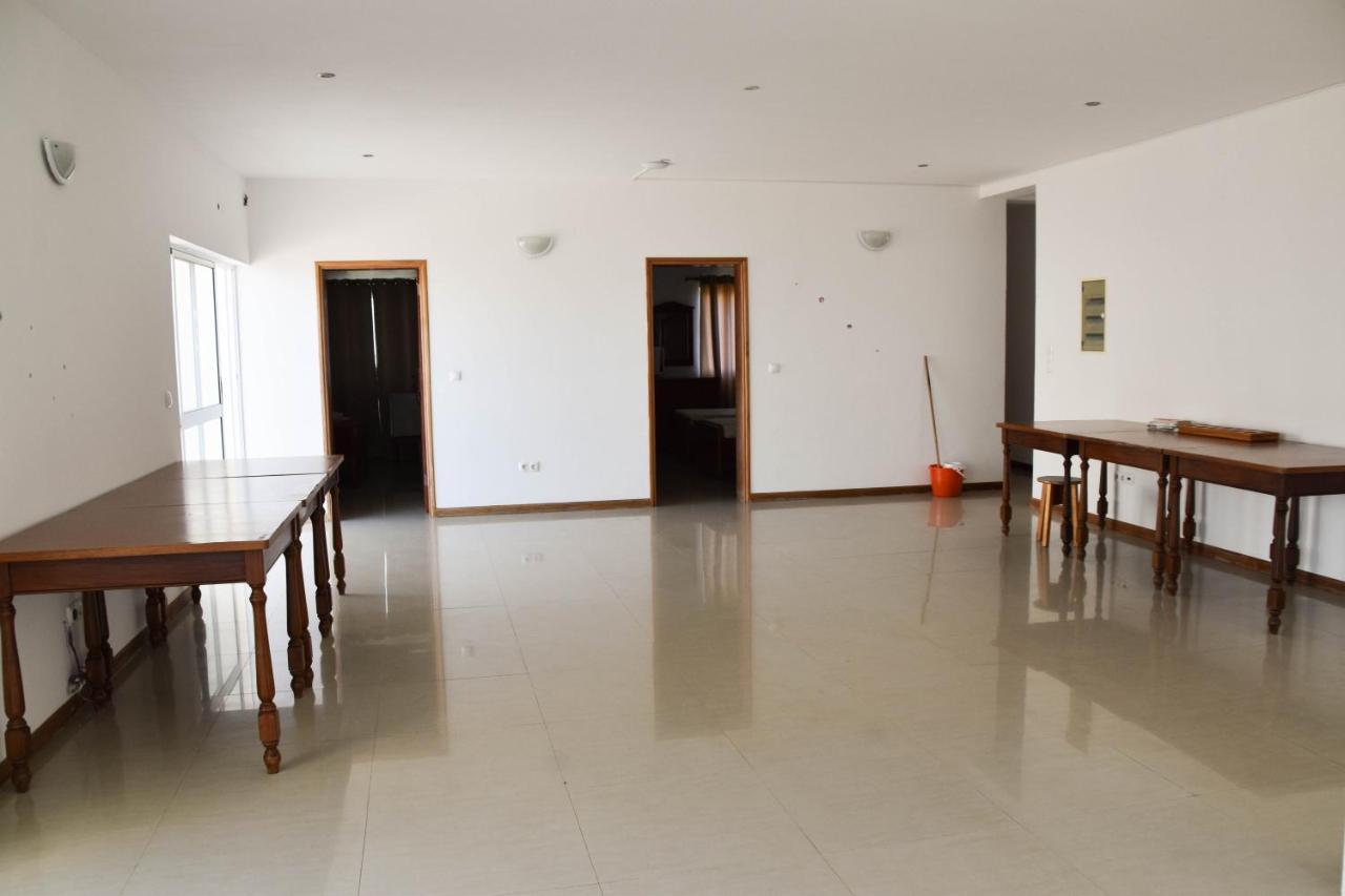 Residencial Vitoria Hotel Ponta Do Sol Exterior photo